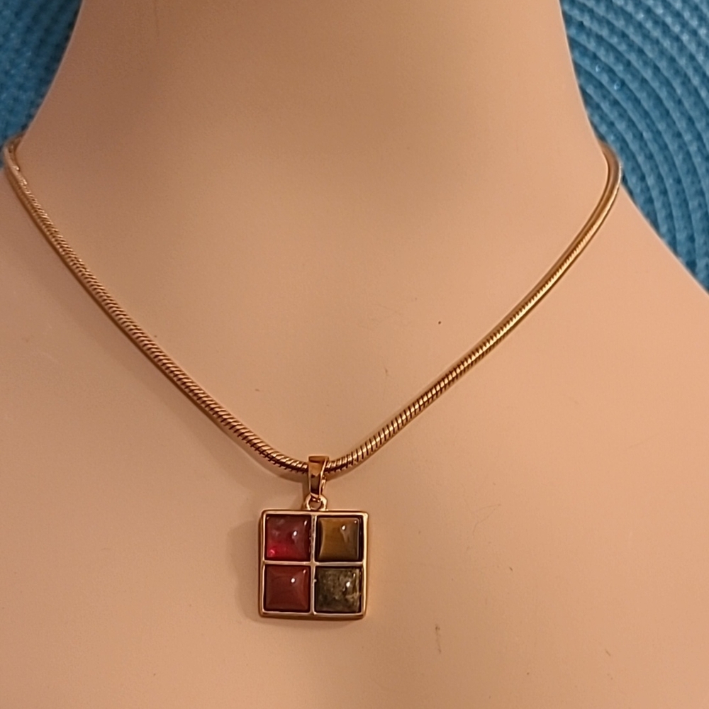 Multicolor Pendant Necklace